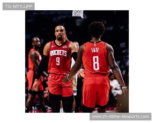 火箭队与保罗的过往合作与球队风格转变 火箭队与保罗的过往合作与球队风格转变